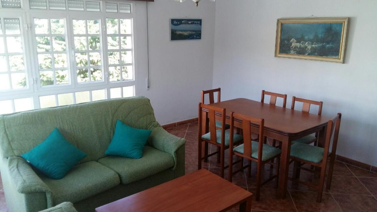 Insua Apartment Laxe Bagian luar foto